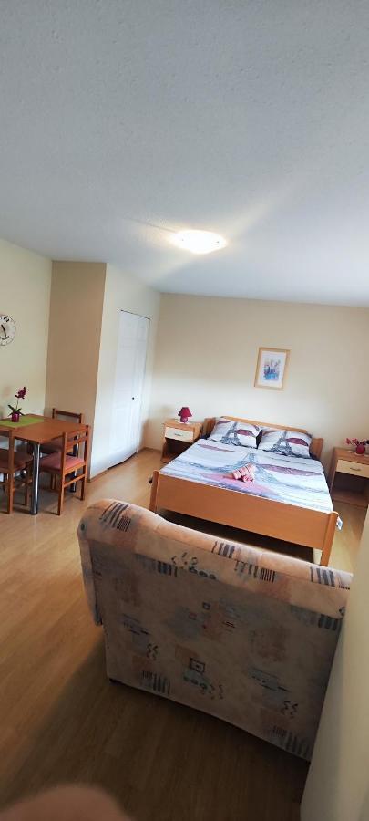 Guest House Karlo Bibinje Kültér fotó