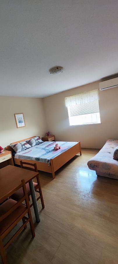 Guest House Karlo Bibinje Kültér fotó